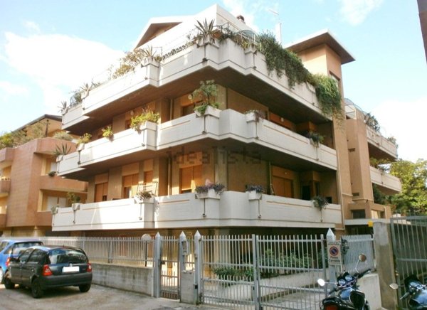 appartamento in affitto a Pescara in zona Centro Città