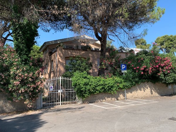 appartamento in affitto a Pescara in zona Pineta