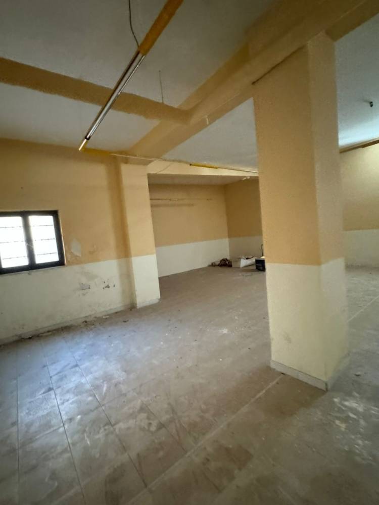 locale commerciale in affitto a Pescara in zona Porta Nuova