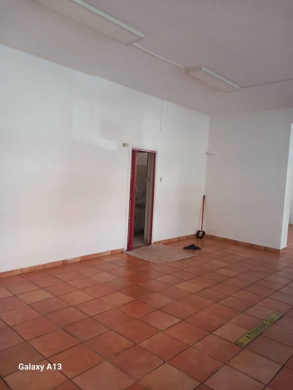 negozio in affitto a Pescara