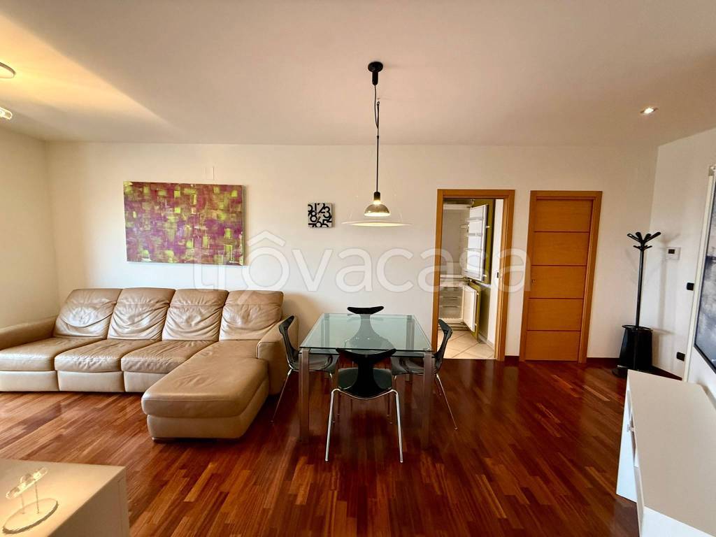 appartamento in affitto a Pescara in zona Porta Nuova