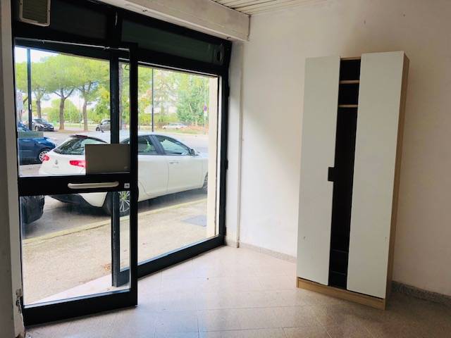 locale commerciale in affitto a Pescara in zona Porta Nuova