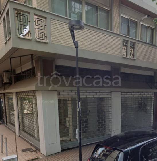 negozio in affitto a Pescara