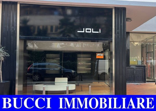 locale commerciale in affitto a Pescara in zona Centro Città