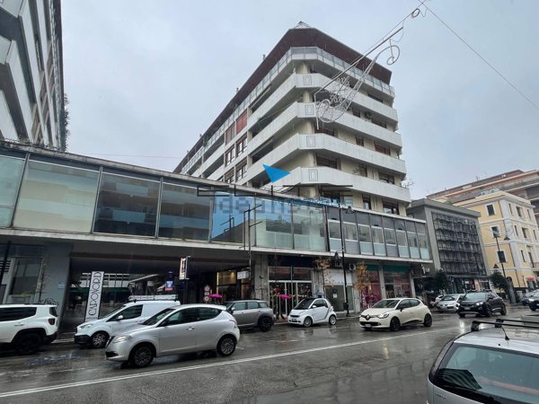 ufficio in affitto a Pescara in zona Centro Città