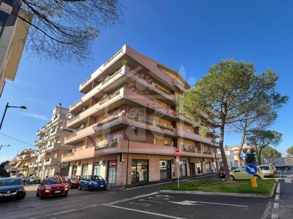 appartamento in affitto a Pescara in zona Porta Nuova