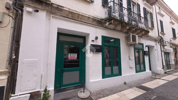 negozio in affitto a Pescara