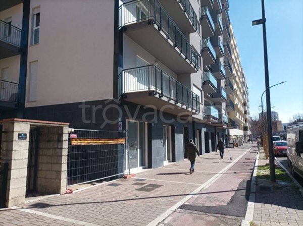 negozio in affitto a Pescara in zona Porta Nuova
