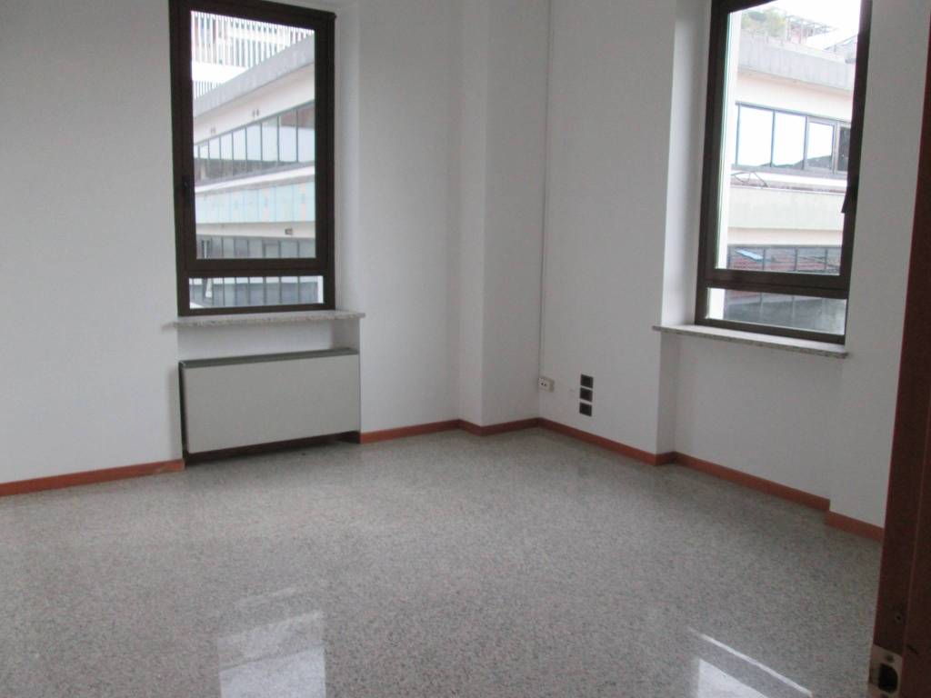 ufficio in affitto a Pescara in zona Centro Città