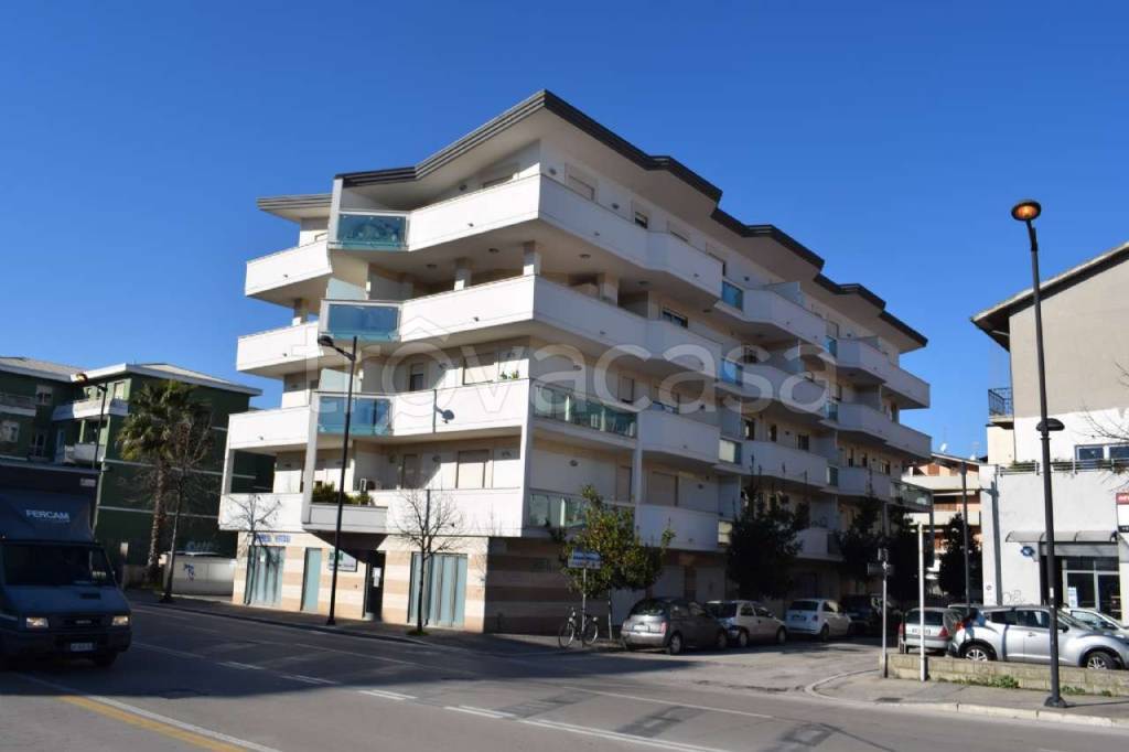 appartamento in affitto a Pescara in zona Centro Città