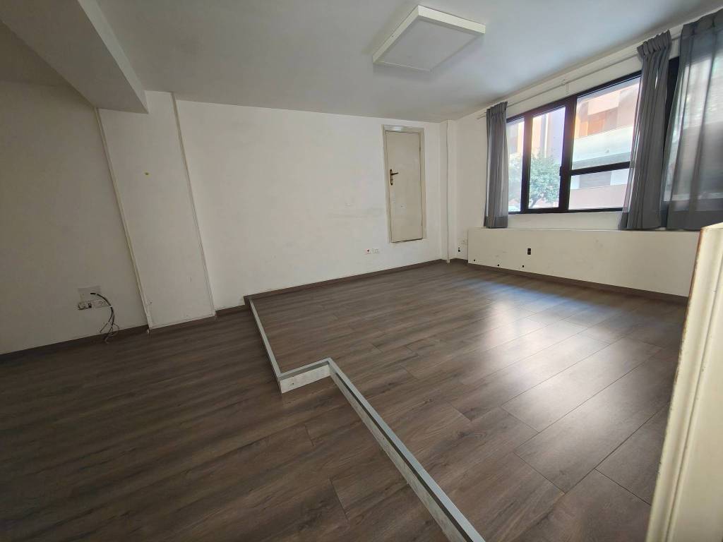 negozio in affitto a Pescara