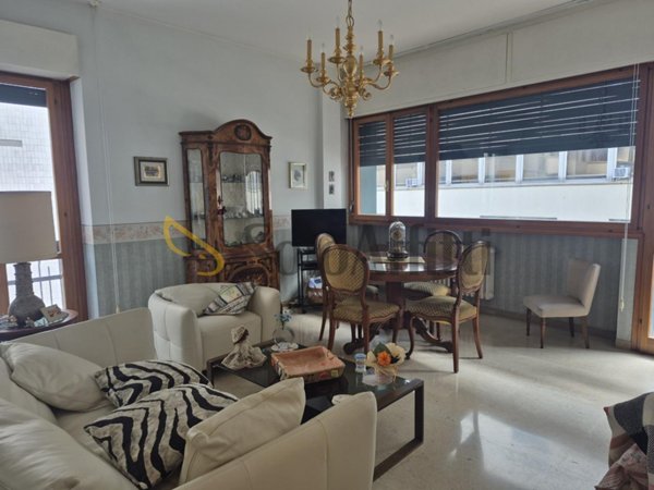 appartamento in affitto a Pescara in zona Centro Città