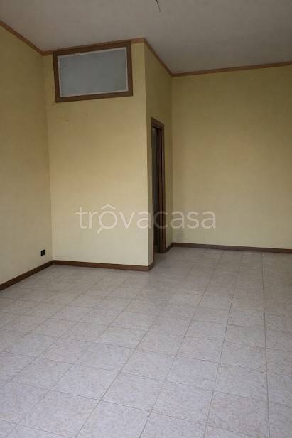 negozio in affitto a Pescara in zona Porta Nuova