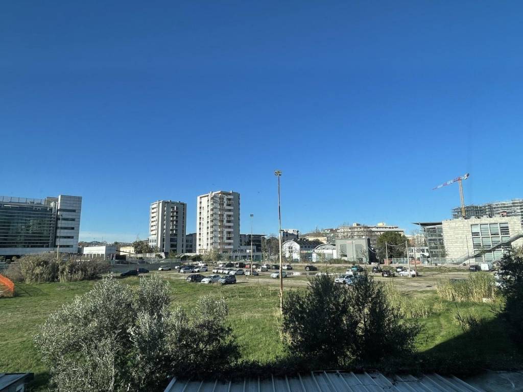 ufficio in affitto a Pescara in zona Porta Nuova