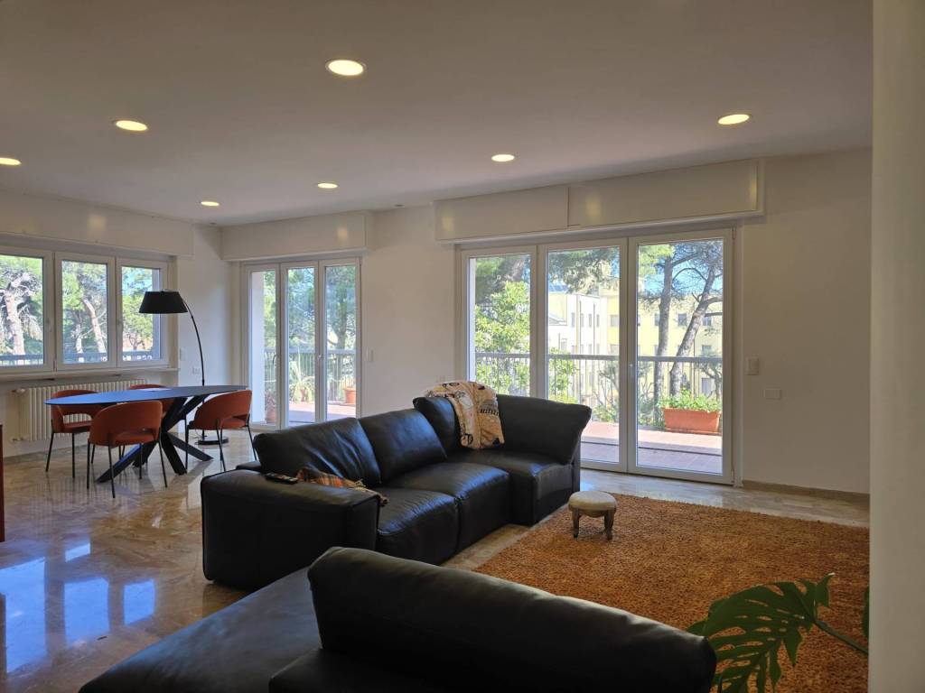 appartamento in affitto a Pescara in zona Pineta