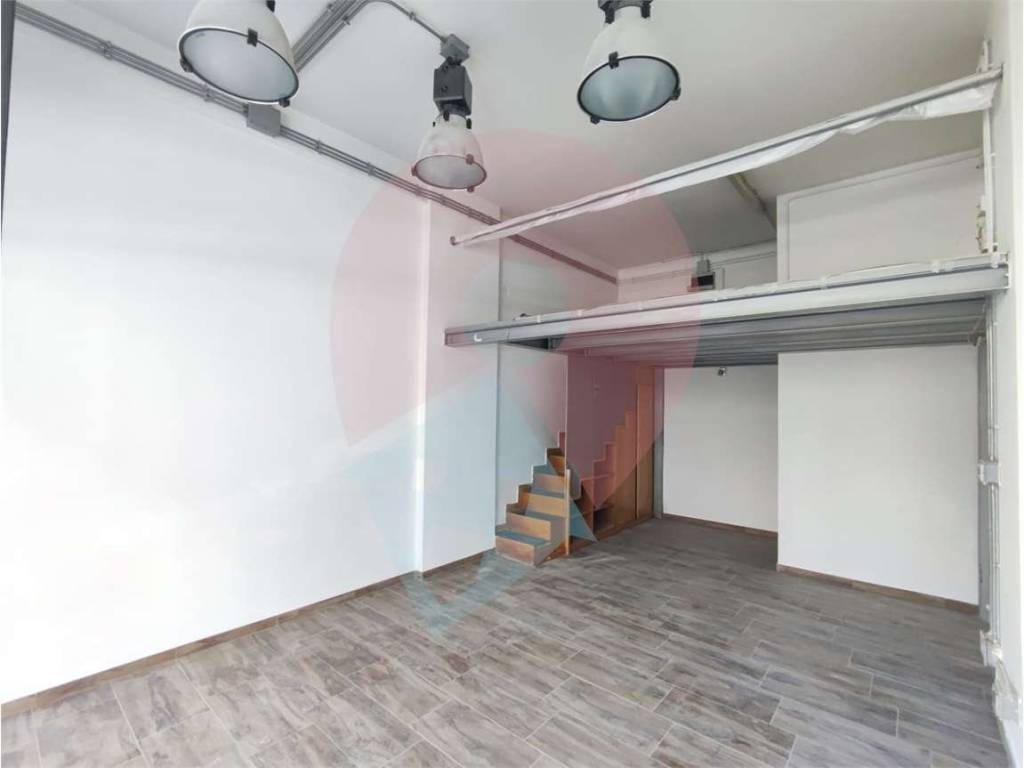 negozio in affitto a Pescara