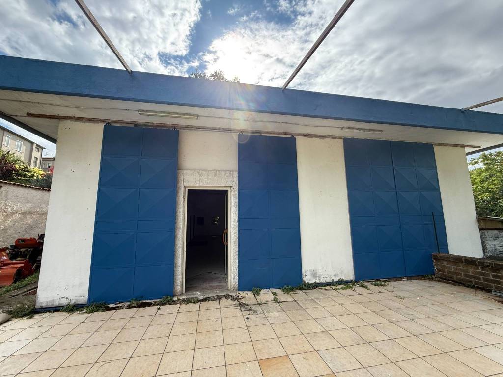 locale commerciale in affitto a Pescara in zona Ospedale