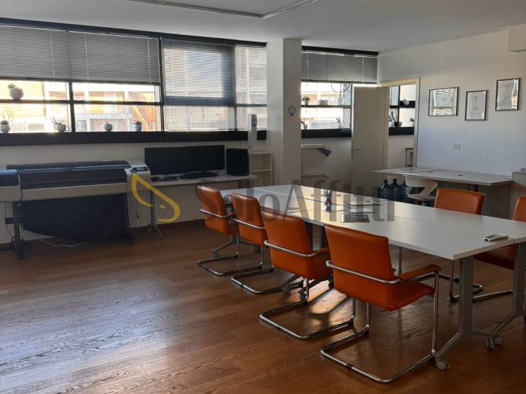 ufficio in affitto a Pescara in zona Fontanelle