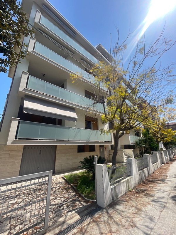 appartamento in affitto a Pescara in zona Centro Città