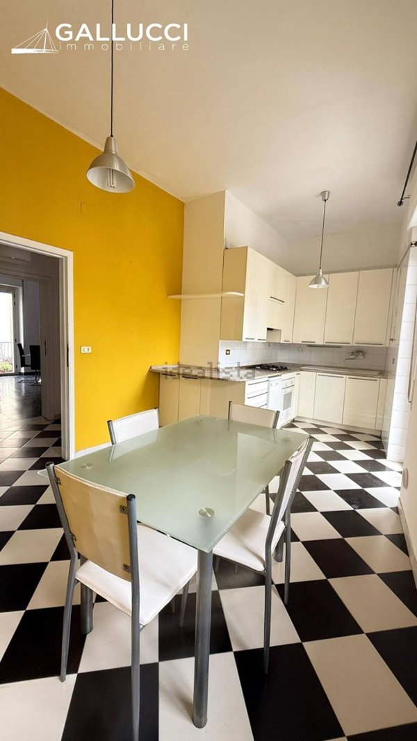 appartamento in affitto a Pescara in zona Centro Città