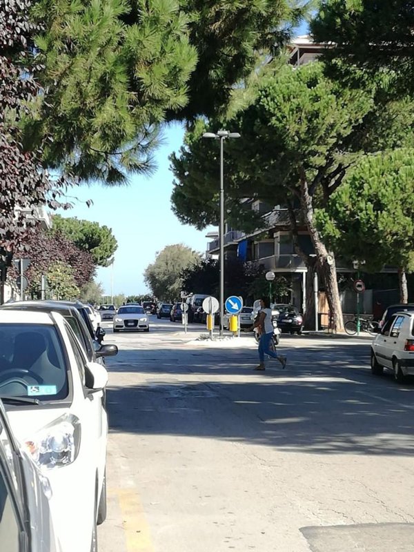 locale di sgombero in affitto a Pescara in zona Leopoldo Muzii