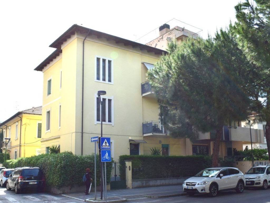 appartamento in affitto a Pescara in zona Centro Città