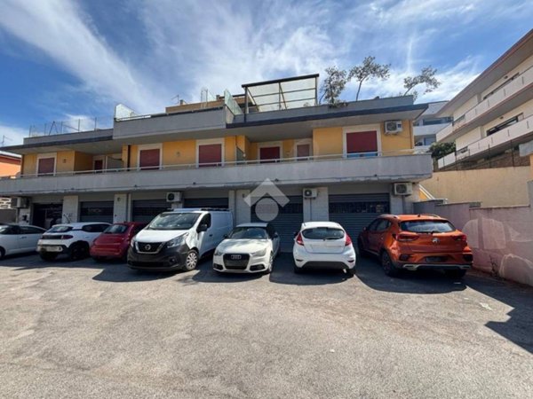 negozio in affitto a Pescara in zona Colle Scorrano