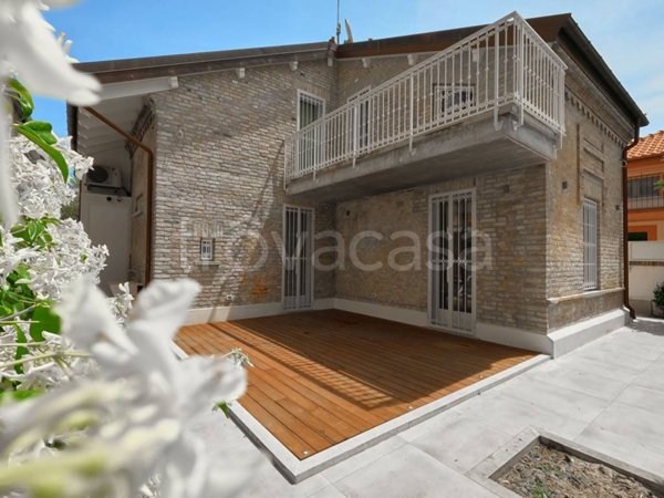 casa indipendente in affitto a Pescara in zona Duca degli Abruzzi