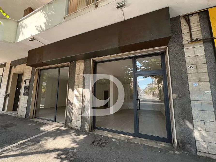 locale commerciale in affitto a Pescara