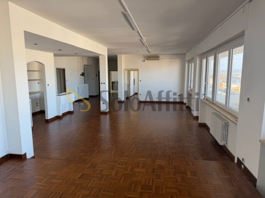 appartamento in affitto a Pescara in zona Centro Città
