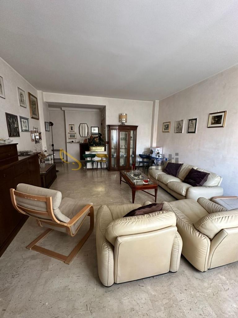 appartamento in affitto a Pescara in zona Centro Città