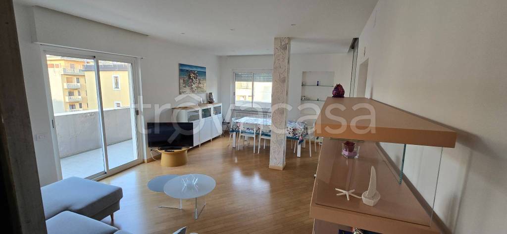 appartamento in affitto a Pescara in zona Centro Città