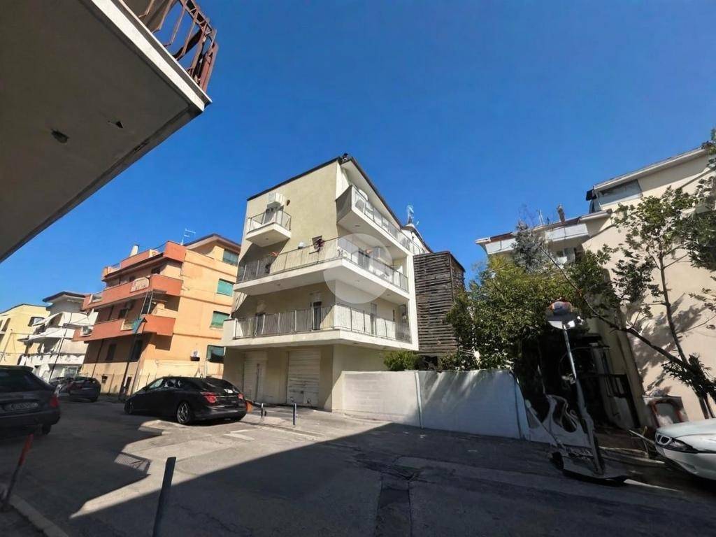 appartamento in affitto a Pescara in zona Porta Nuova