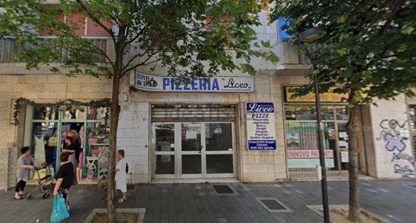 locale commerciale in affitto a Pescara