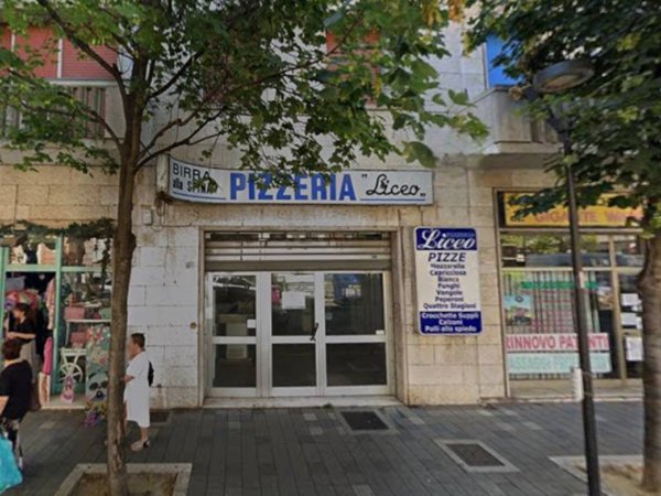 negozio in affitto a Pescara
