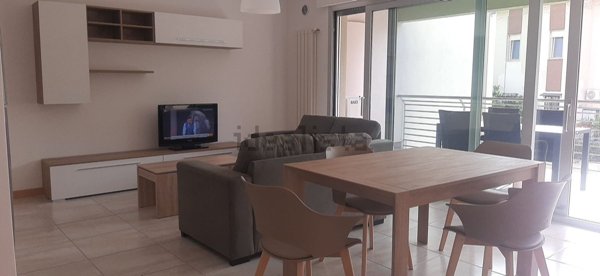 appartamento in affitto a Pescara in zona Castellammare