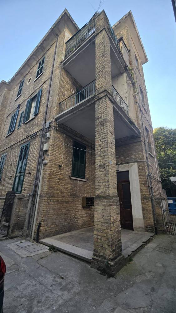 appartamento in affitto a Pescara in zona Centro Città