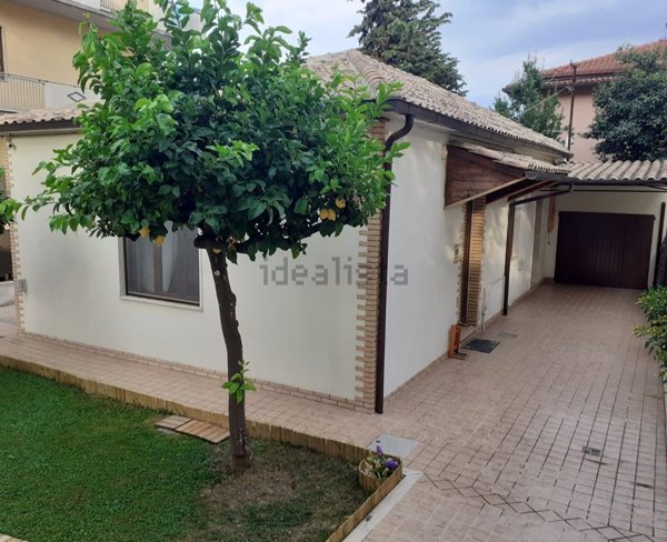 appartamento in affitto a Pescara in zona Castellammare