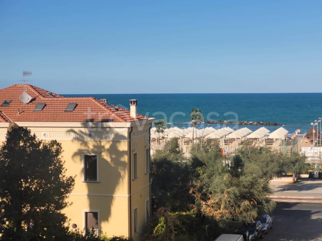 appartamento in affitto a Pescara