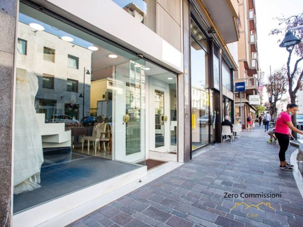 locale commerciale in affitto a Pescara in zona Centro Città