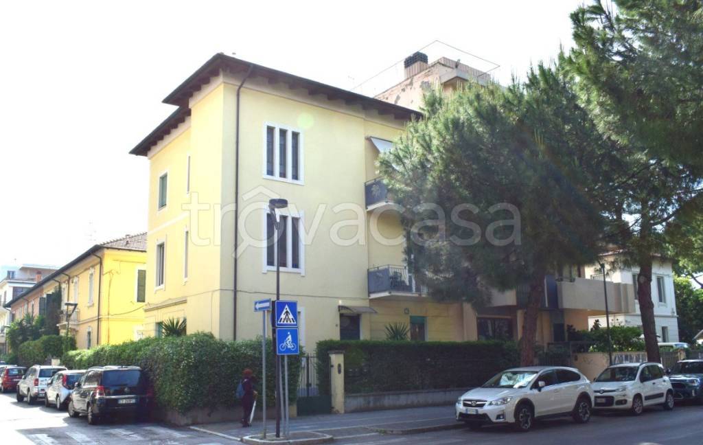 appartamento in affitto a Pescara in zona Leopoldo Muzii