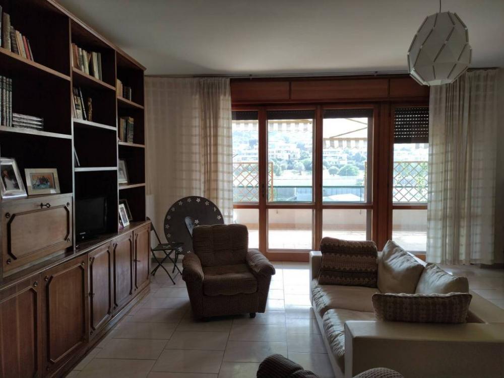 appartamento in affitto a Pescara in zona Castellammare
