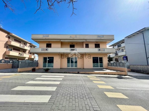 casa indipendente in affitto a Spoltore in zona Villa Raspa