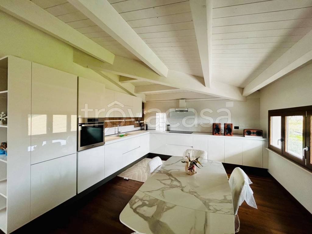 appartamento in affitto a Spoltore in zona Villa Raspa