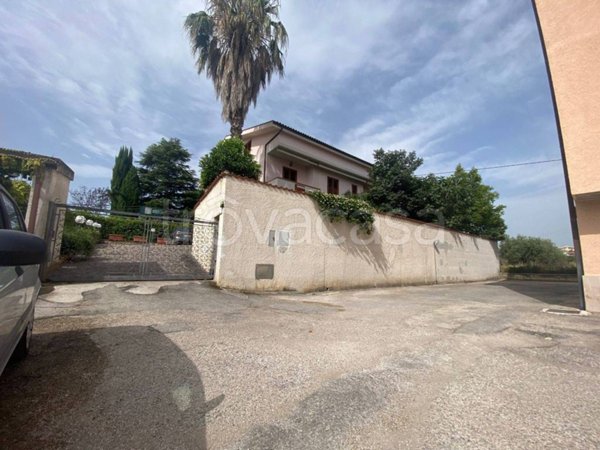 appartamento in affitto a Spoltore in zona Santa Teresa