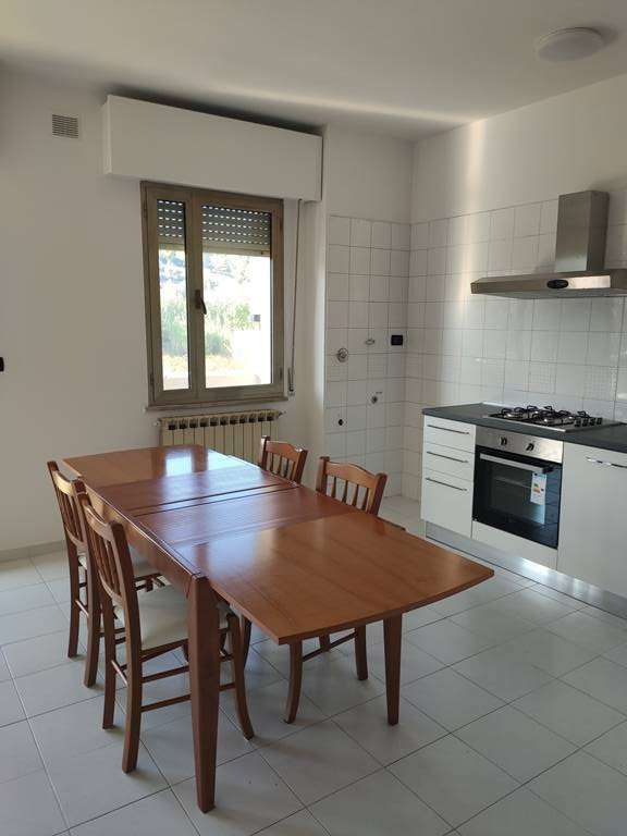 appartamento in affitto a Spoltore in zona Santa Teresa