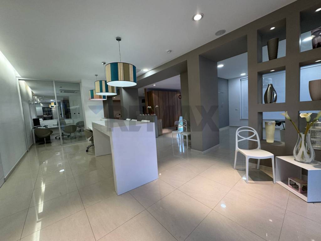 negozio in affitto ad Altino