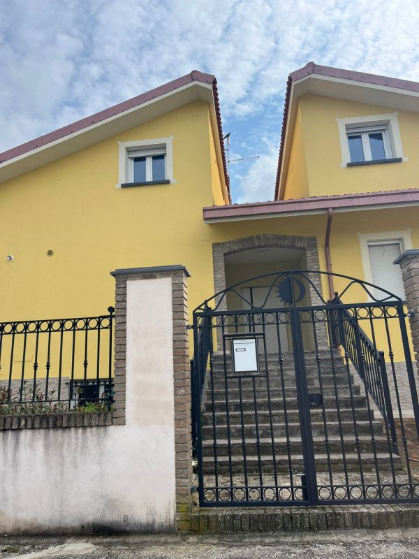 appartamento in affitto ad Arielli