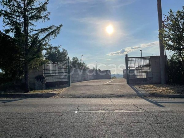 locale commerciale in affitto a Castel Frentano