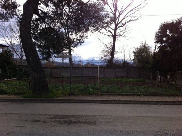 negozio in affitto a Chieti in zona Chieti Scalo